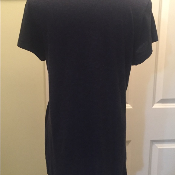 Dressbarn embroidered navy cap sleeve tee - Picture 2 of 6